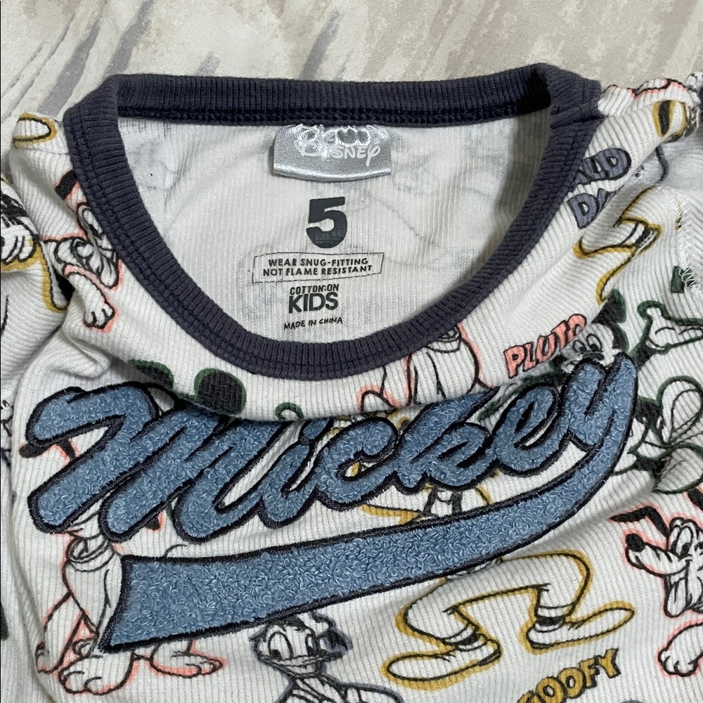 Mickey Mouse Pajama Set - Picture 4 of 4